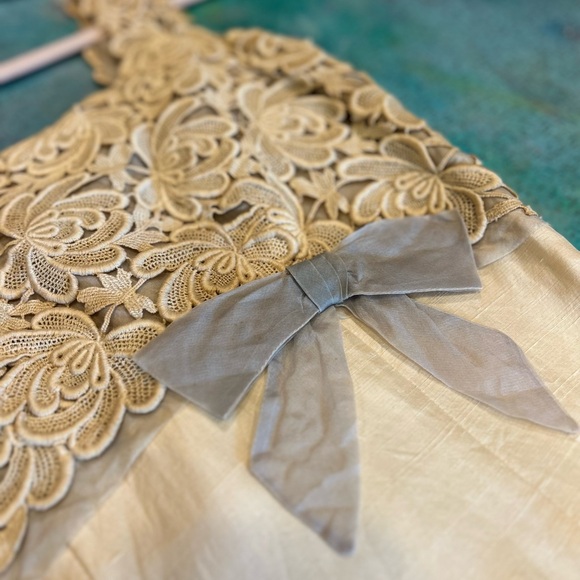 Mid Century Classic Dress - Picture 3 of 14